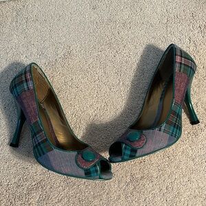 Vintage Bakers ESSIE Plaid Peep Toe Pumps
